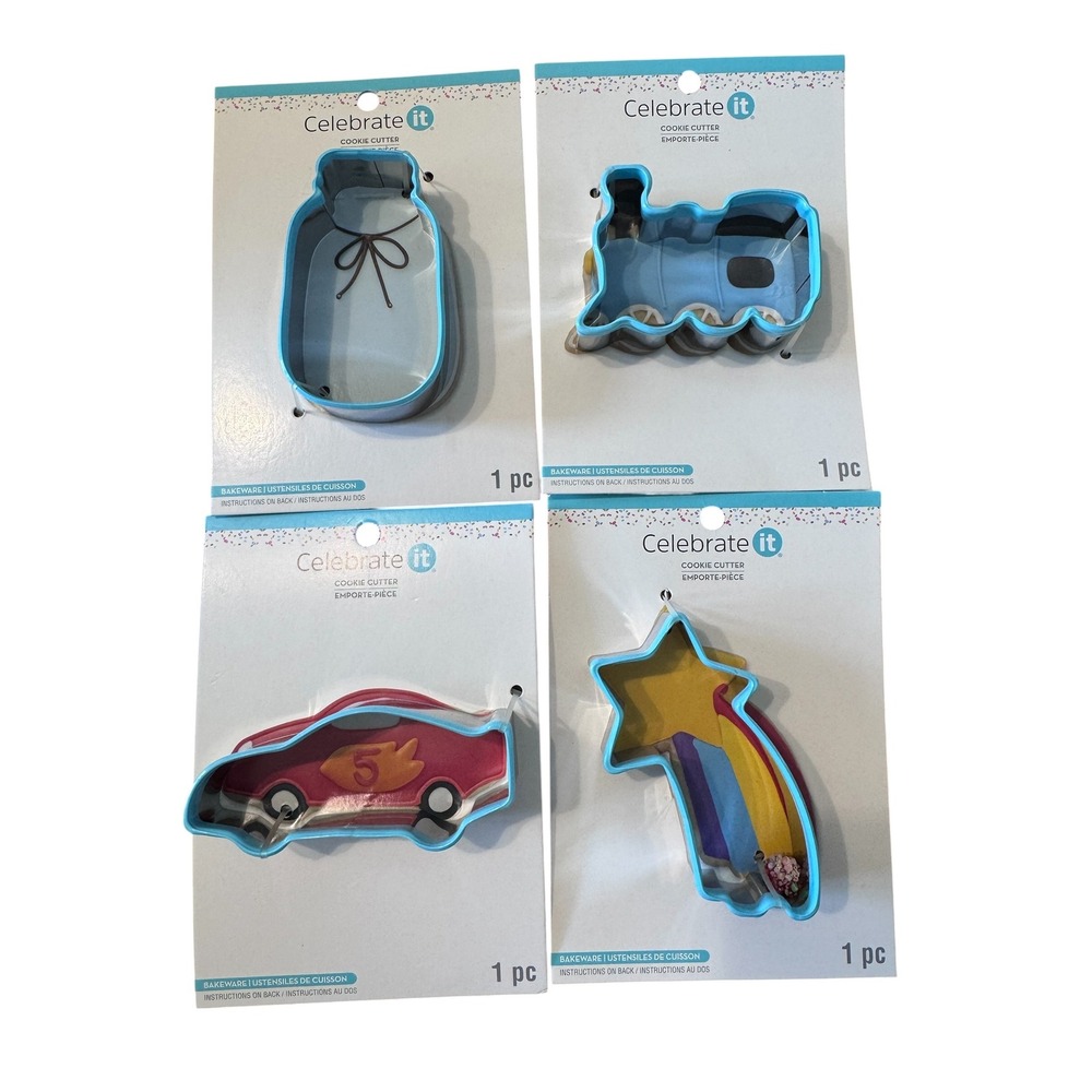 Celebrate It OS Blue Cookie Cutter Set 4pc Mason Jar‎ Train Car Star Kids
